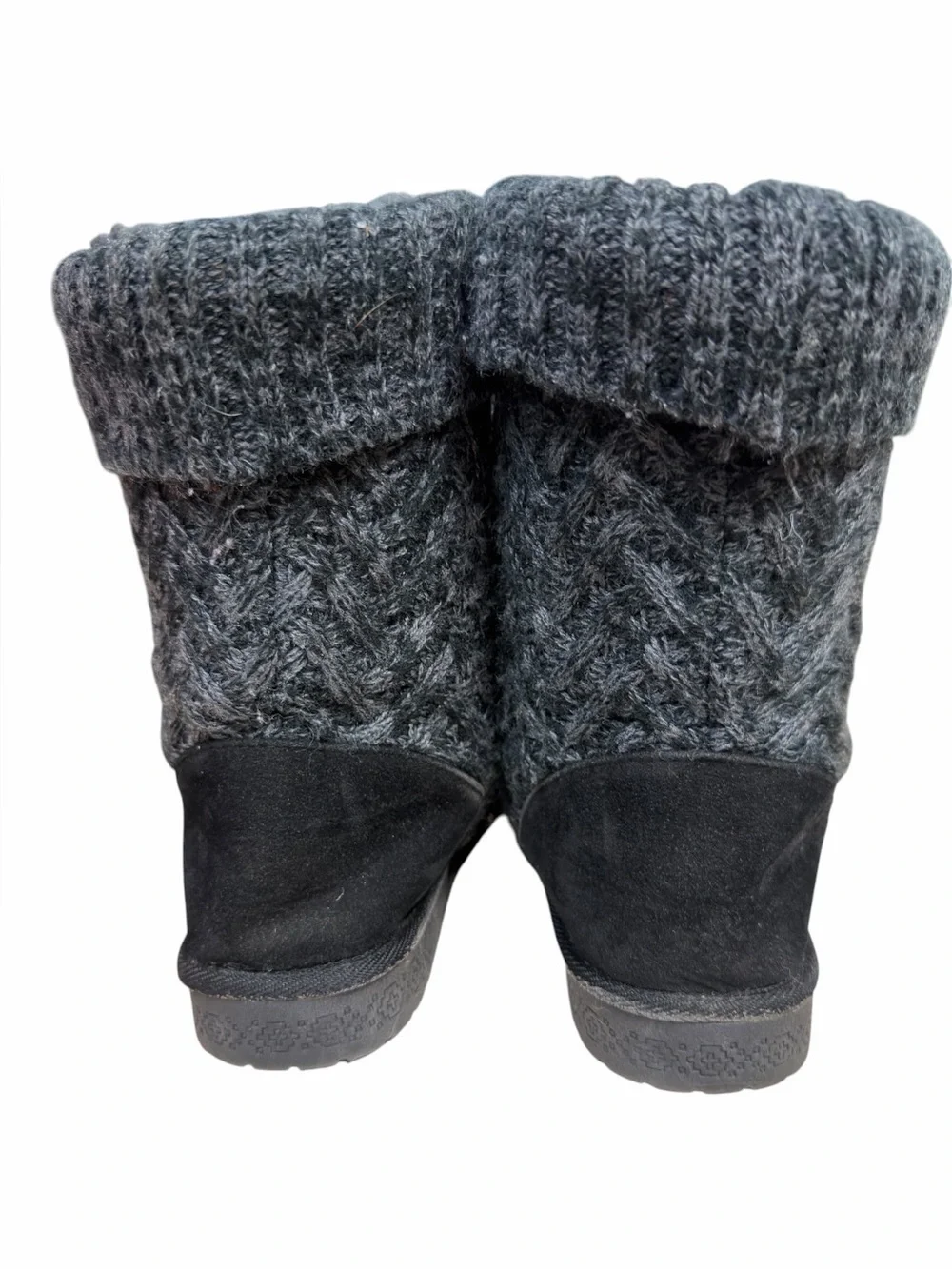 Muk Luks essentials by